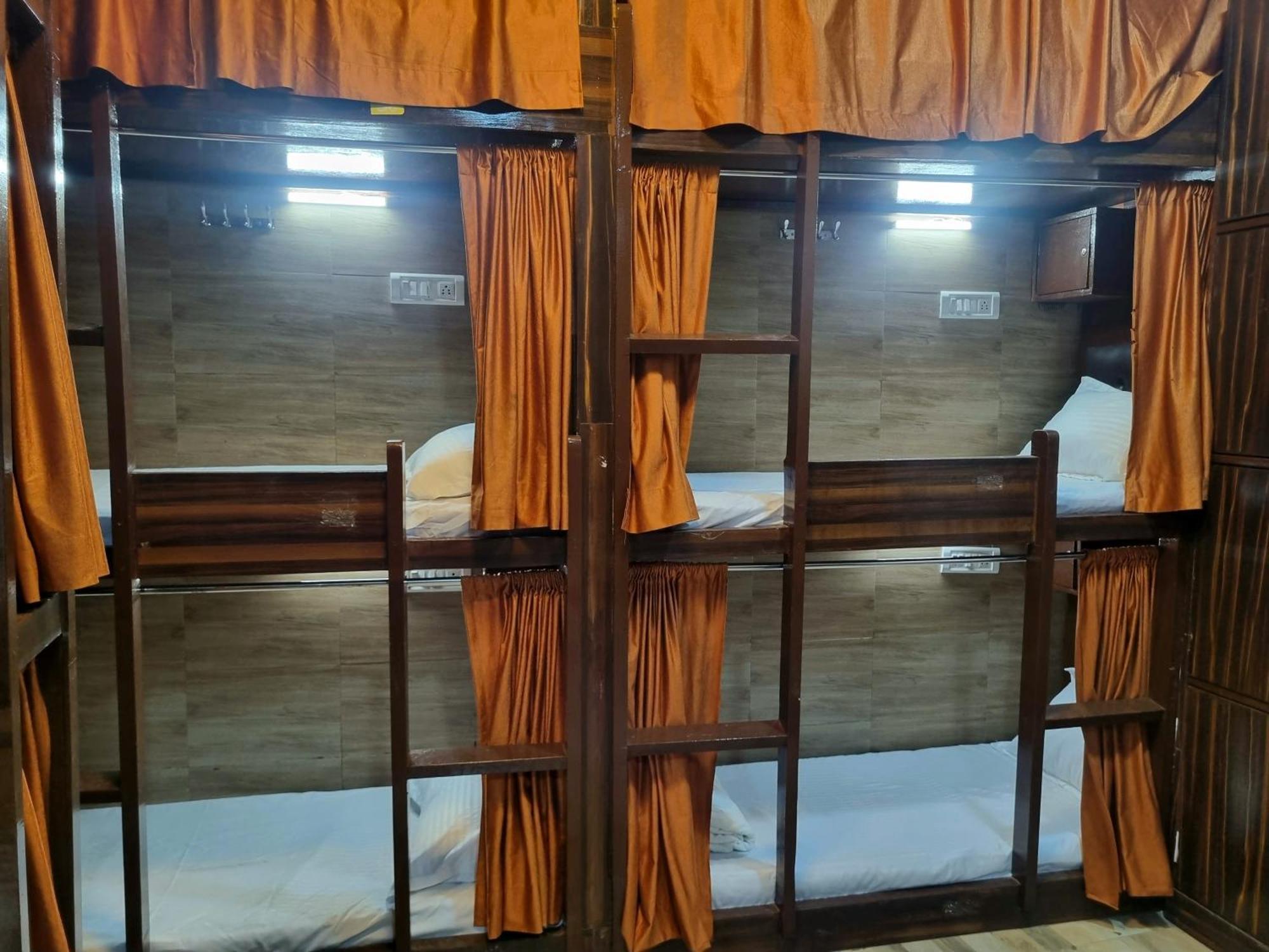 Unibed Dormitory มุมไบ ภายนอก รูปภาพ