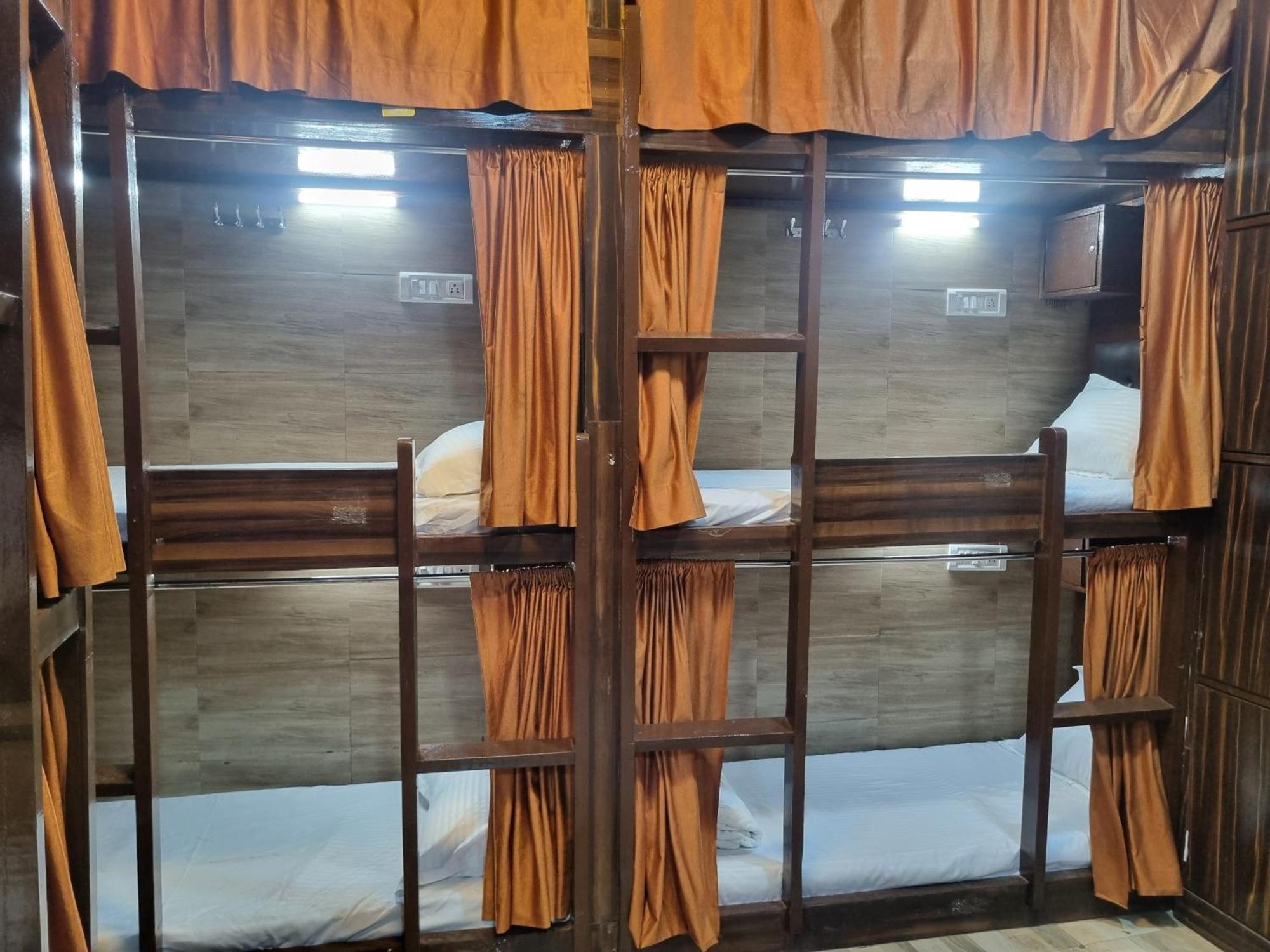 Unibed Dormitory มุมไบ ภายนอก รูปภาพ