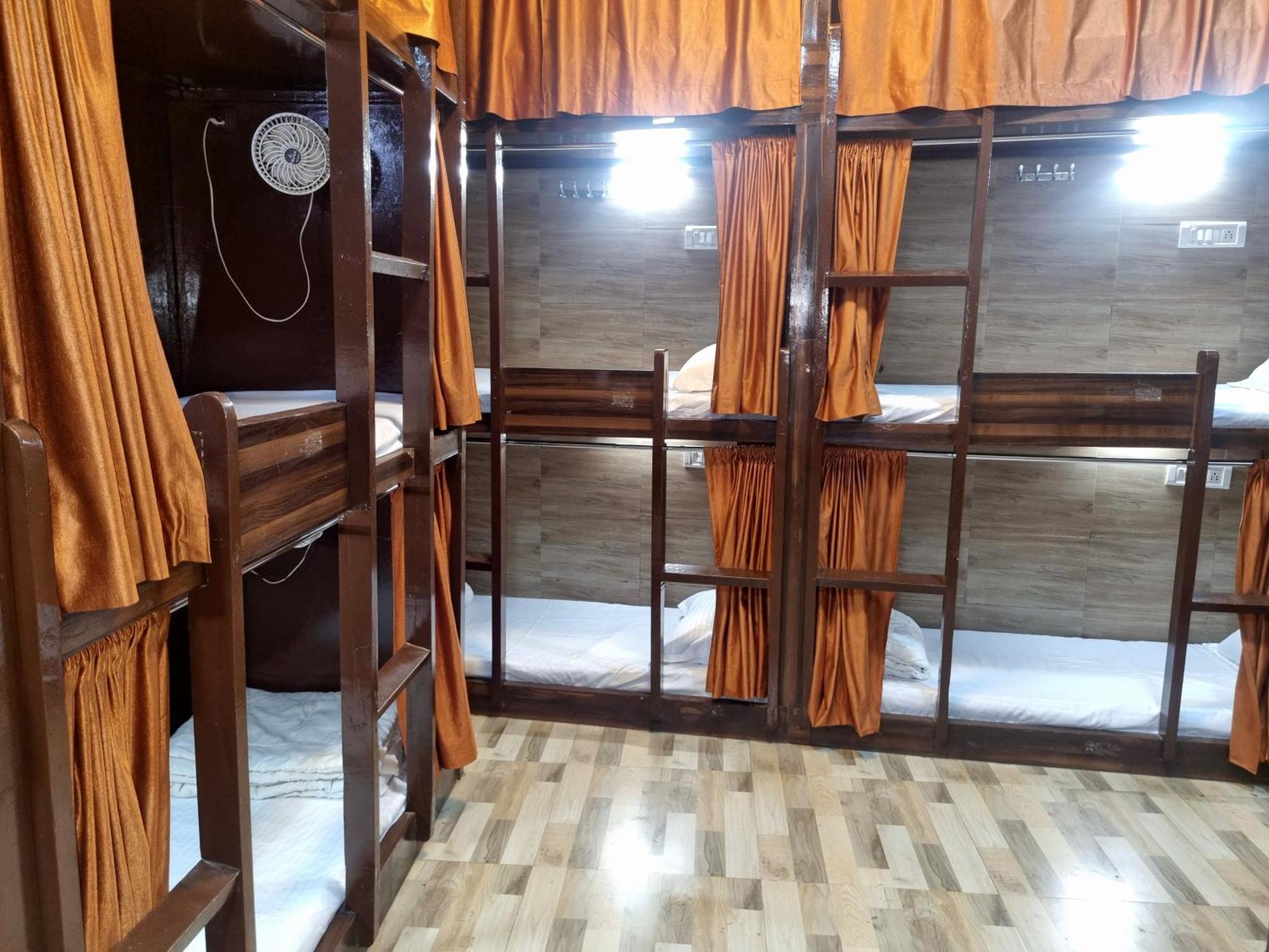 Unibed Dormitory มุมไบ ภายนอก รูปภาพ