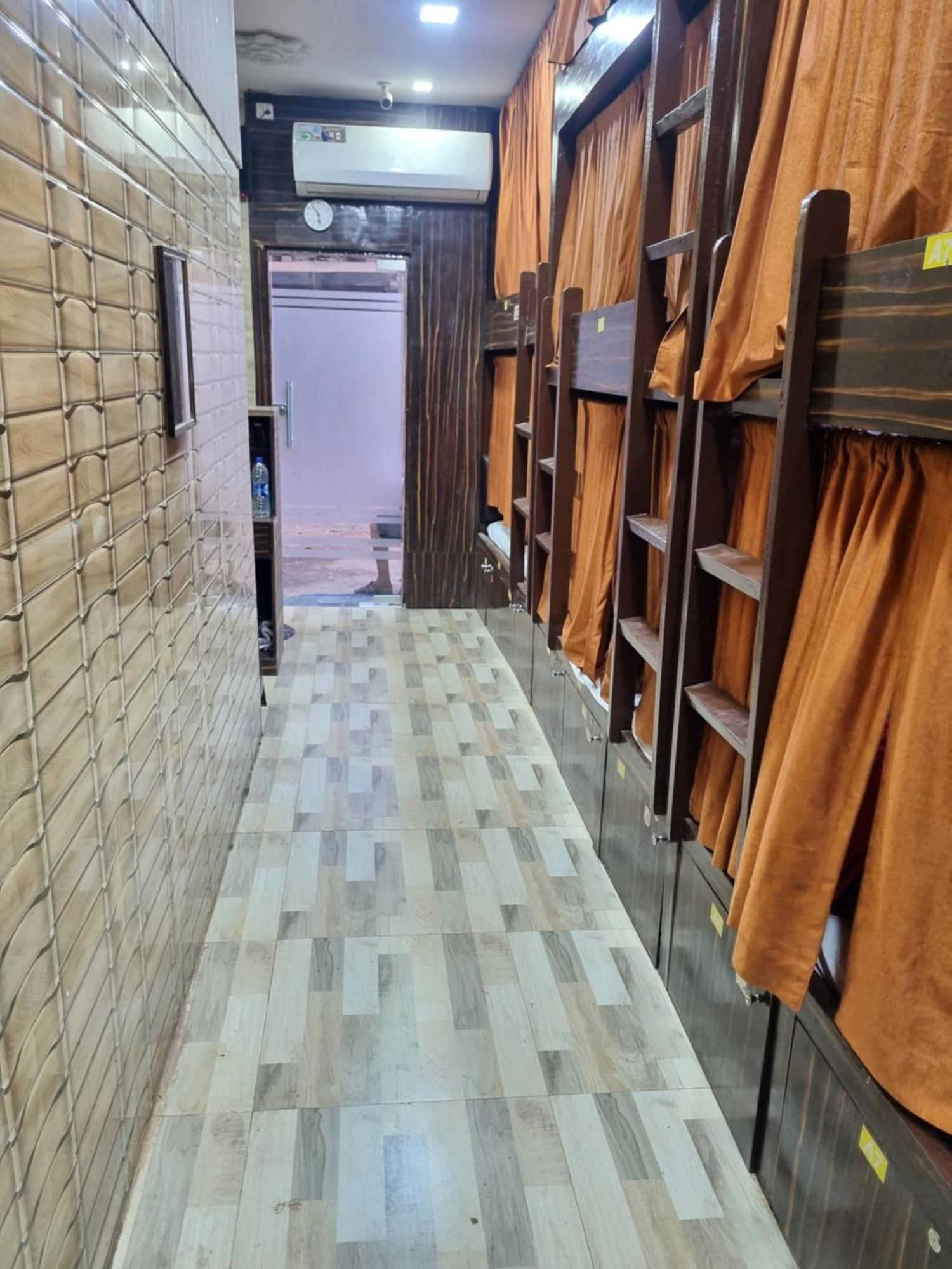 Unibed Dormitory มุมไบ ภายนอก รูปภาพ